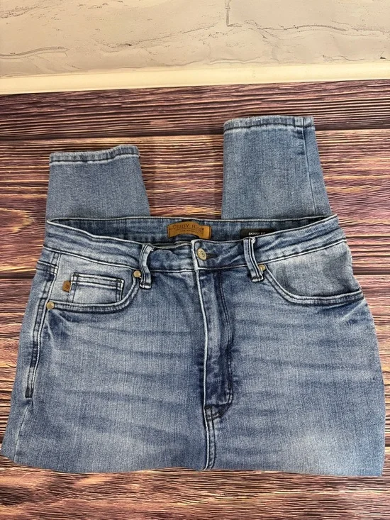 Judy Blue Medium Light Blue High Rise Skinny Fit Stretch Denim Jeans 13/31 - Picture 2 of 13